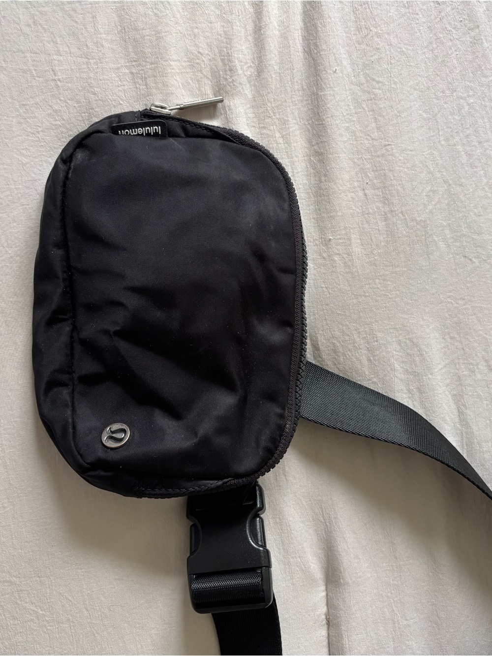 lululemon athletica belt bag